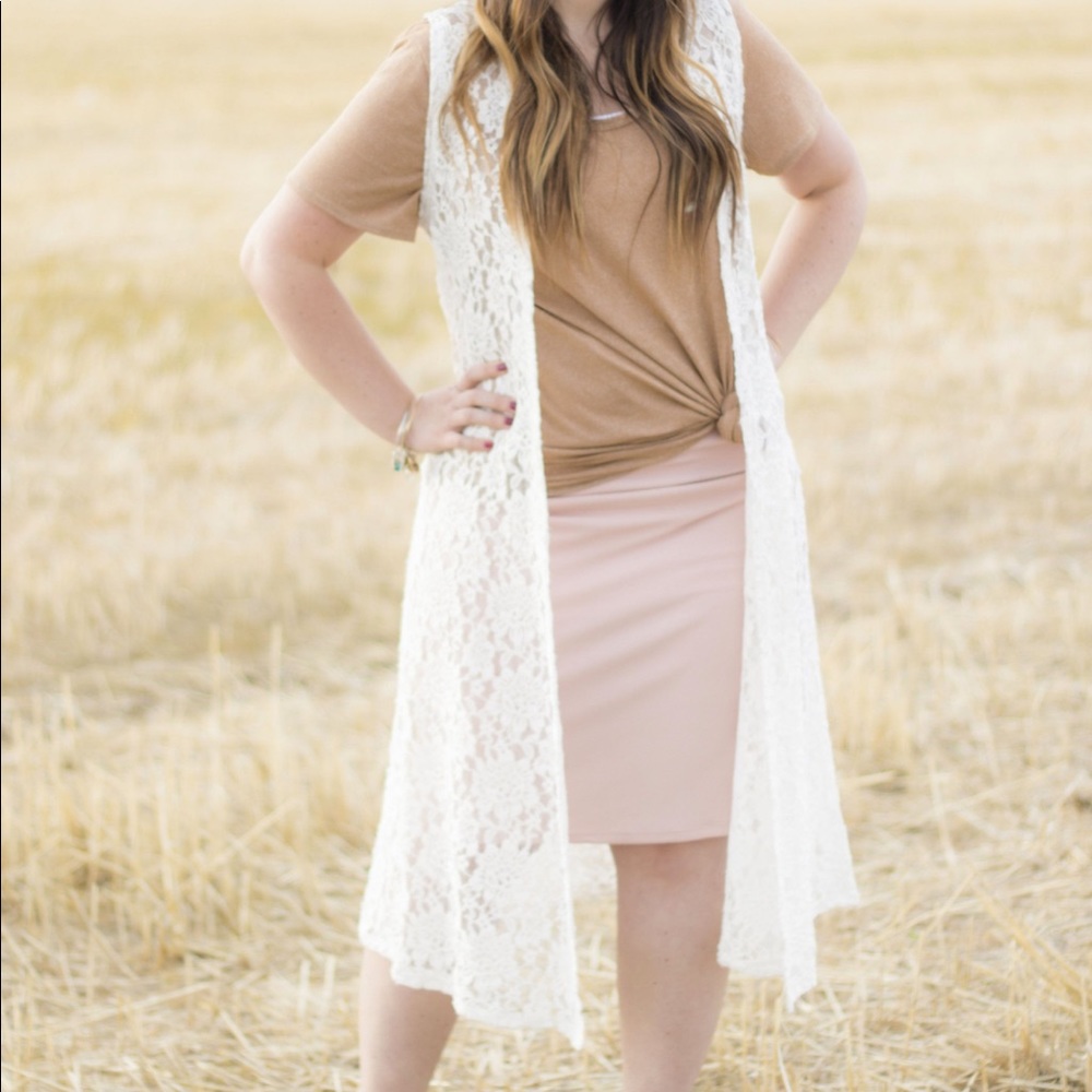 Lularoe Joy White Lace Vest Cardigan Small